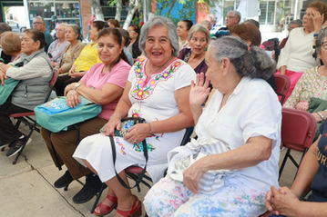 DIF Municipal fortalece corazones con nuevo Club de Adultos Mayores