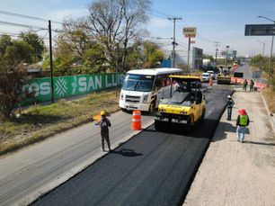 Laterales de Carretera 57 Reciben Rehabilitación Integral