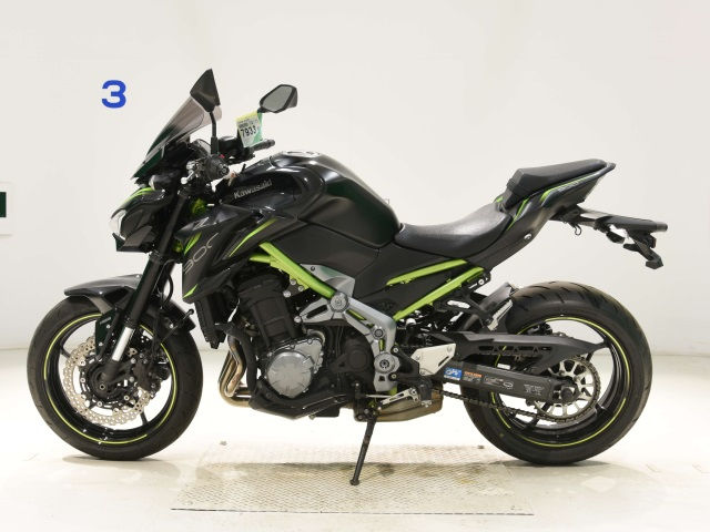 Прев'ю: Kawasaki Z900 Art. 5997