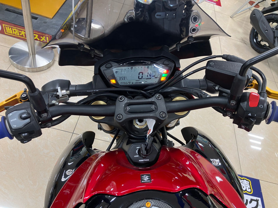 Прев'ю: Suzuki GSX-S 1000 Art. 1535
