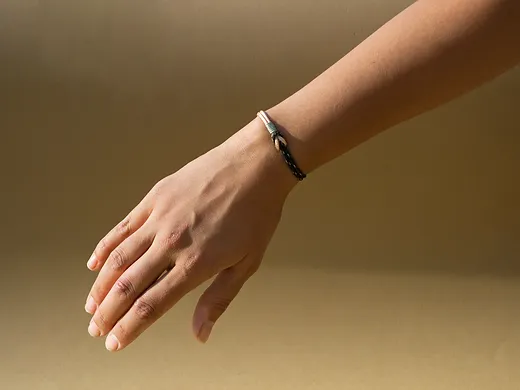 arm in arm joon