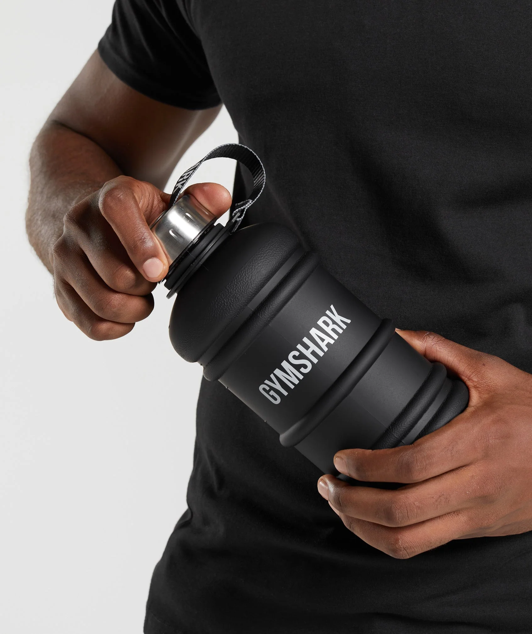1L water bottle