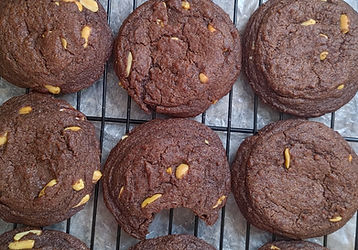 Chocolate Peanut Cookies