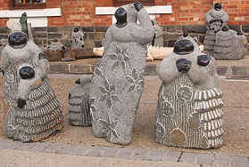 Beautiful Zimbabwean stone sculptures of womenand girls.