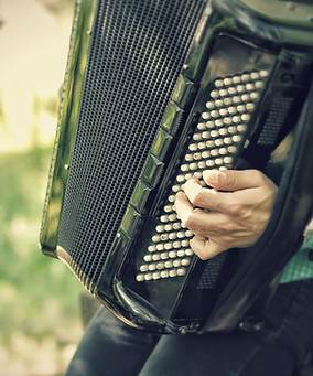 Accordion Outdoors