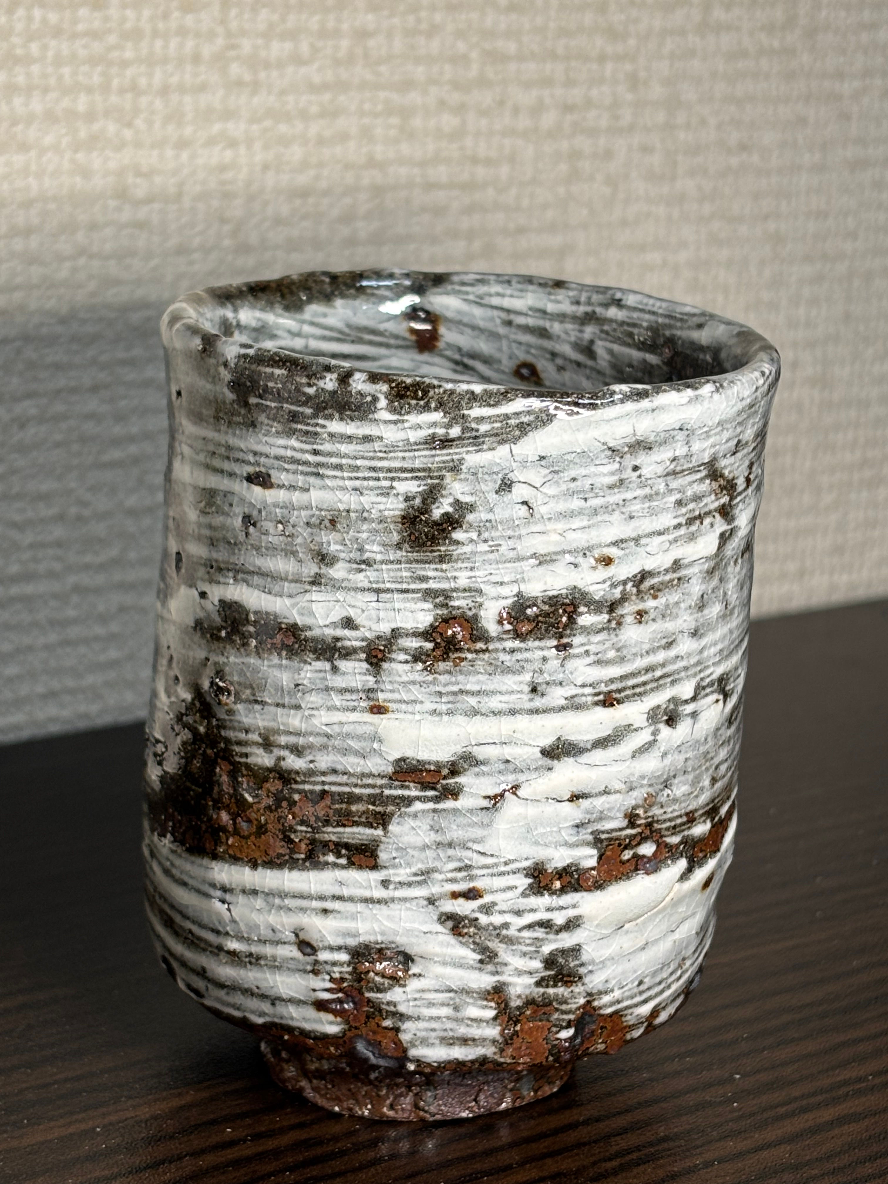 刷毛目唐津筒湯吞