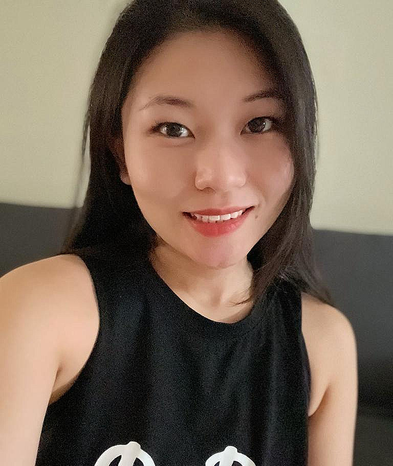 Doris's Profile Pic_edited