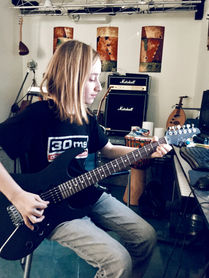 Progress with our lessons online or in person at our studio. Los Angeles, Dallas, Austin, New York and the greater New England area. 