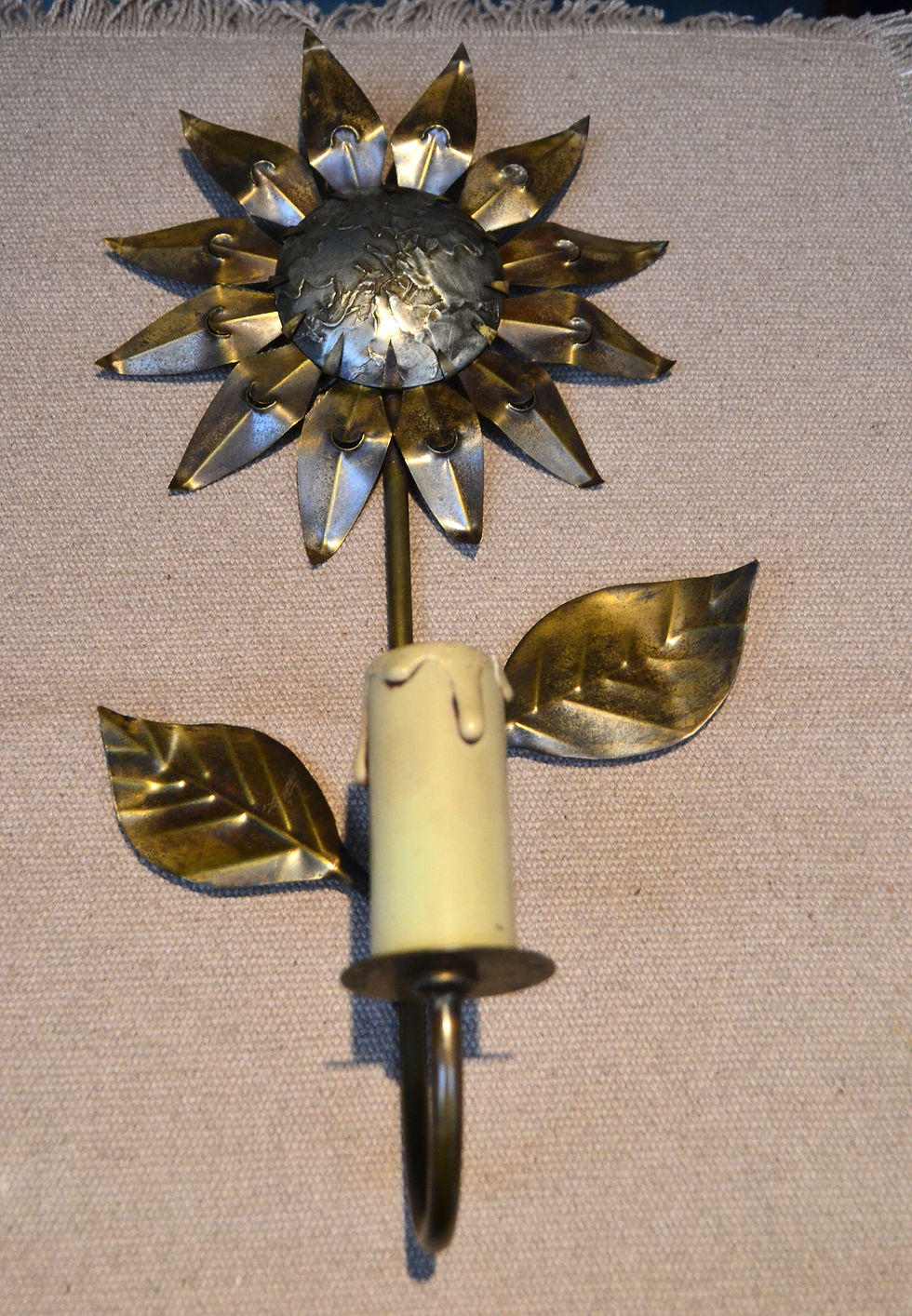 Miniature : Applique fleur en laiton années 70