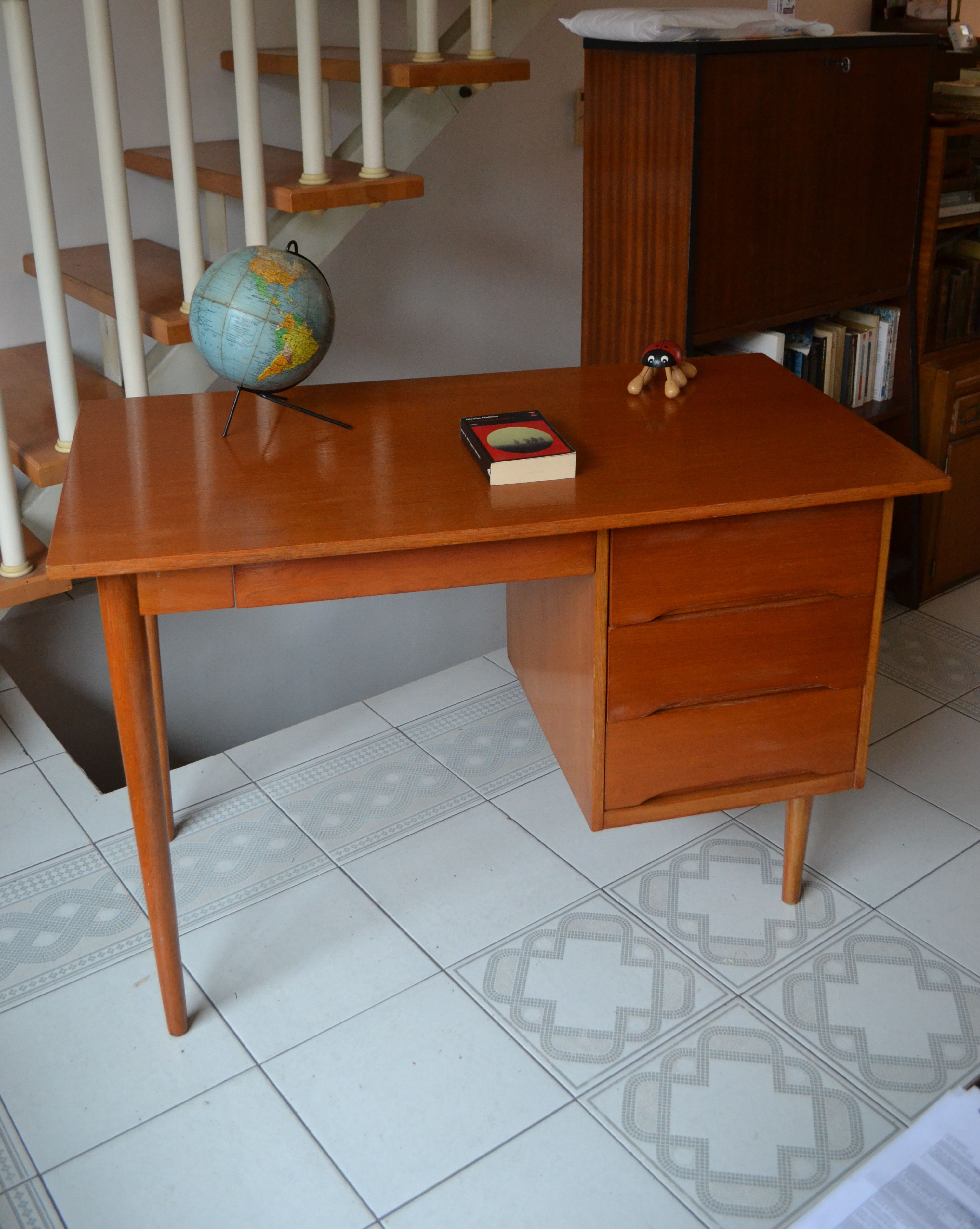 VENDU/Bureau vintage style scandinave teck massif