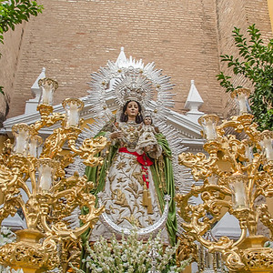 divina-enfermera_edited.jpg