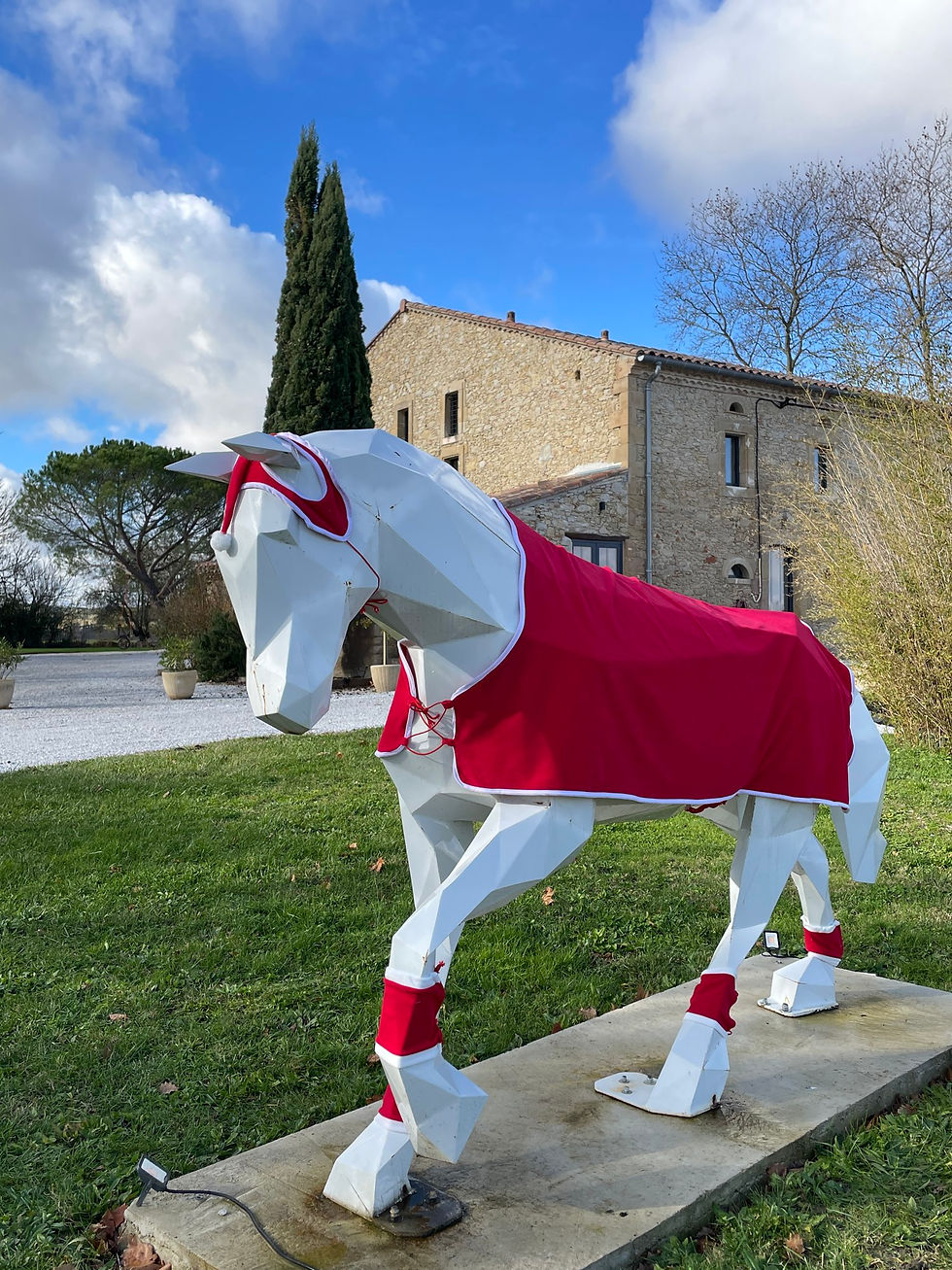 Les Écuries vous souhaitent un joyeux Noël et de belles fêtes de fin d’année.