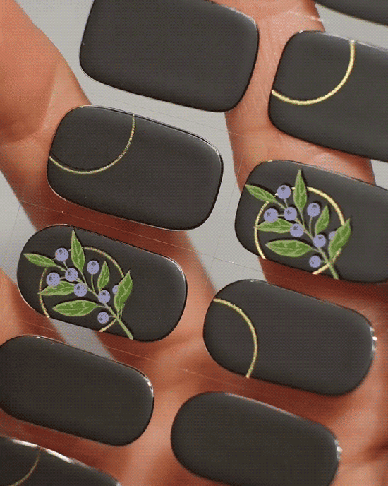 Elegant Botanical Black Gel Nail Strips with Gold Foil