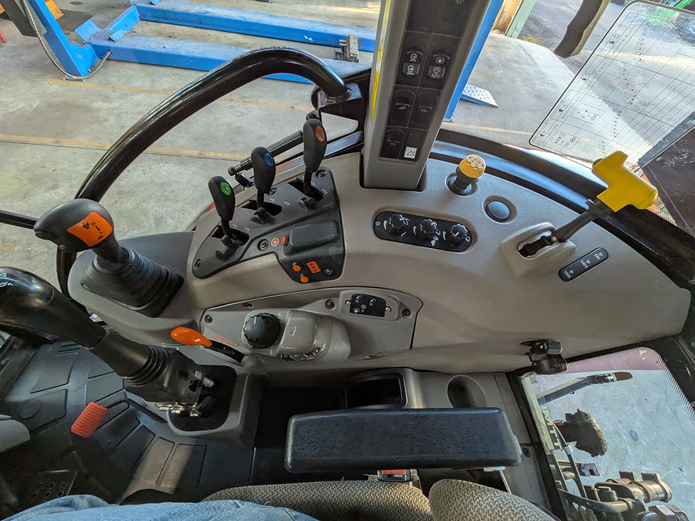 Thumbnail: 2023 Case IH Farmall 90M CAB 4WD with One-Lift 40 Loader