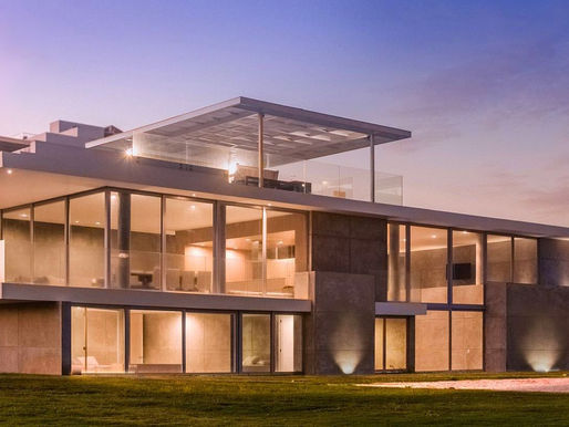 Casa de Playa en la Jolla, Lima.