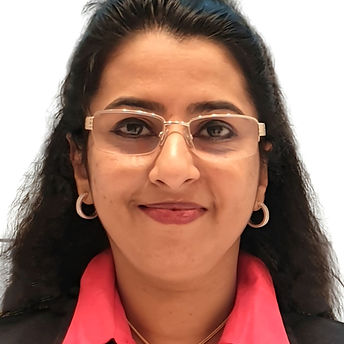 Leena Pic(1)_edited_edited.jpg