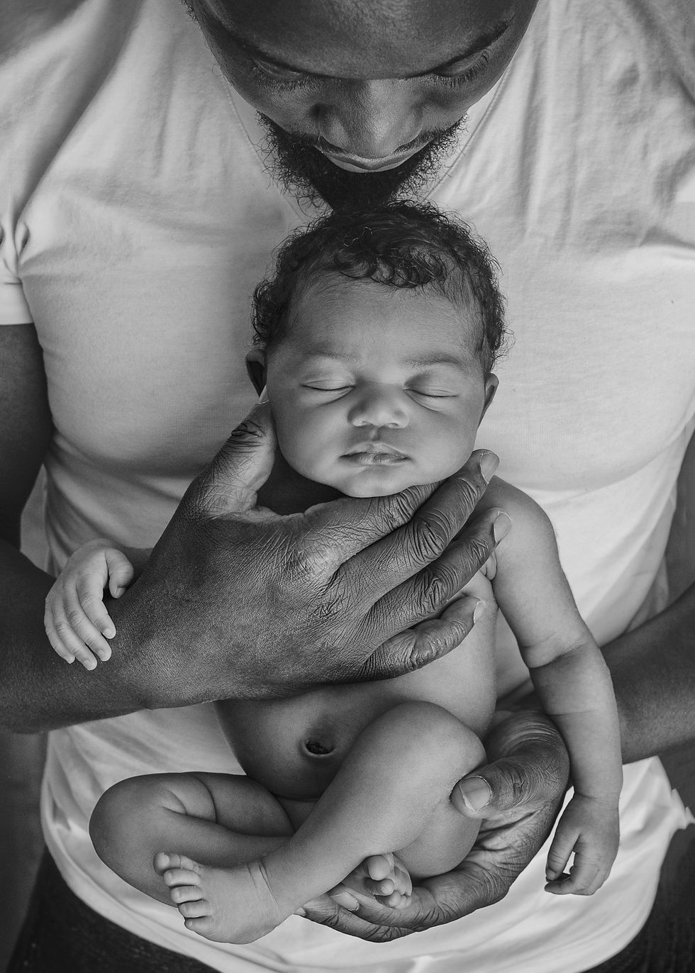 father daughter pose
