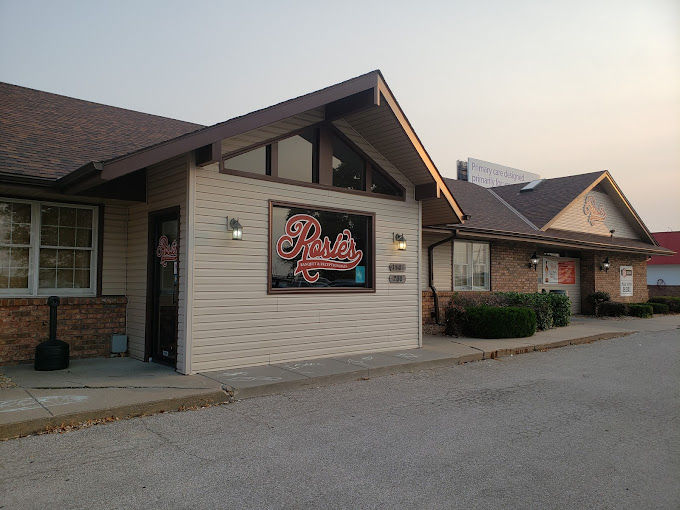 Rosie's Sports Bar & Grill