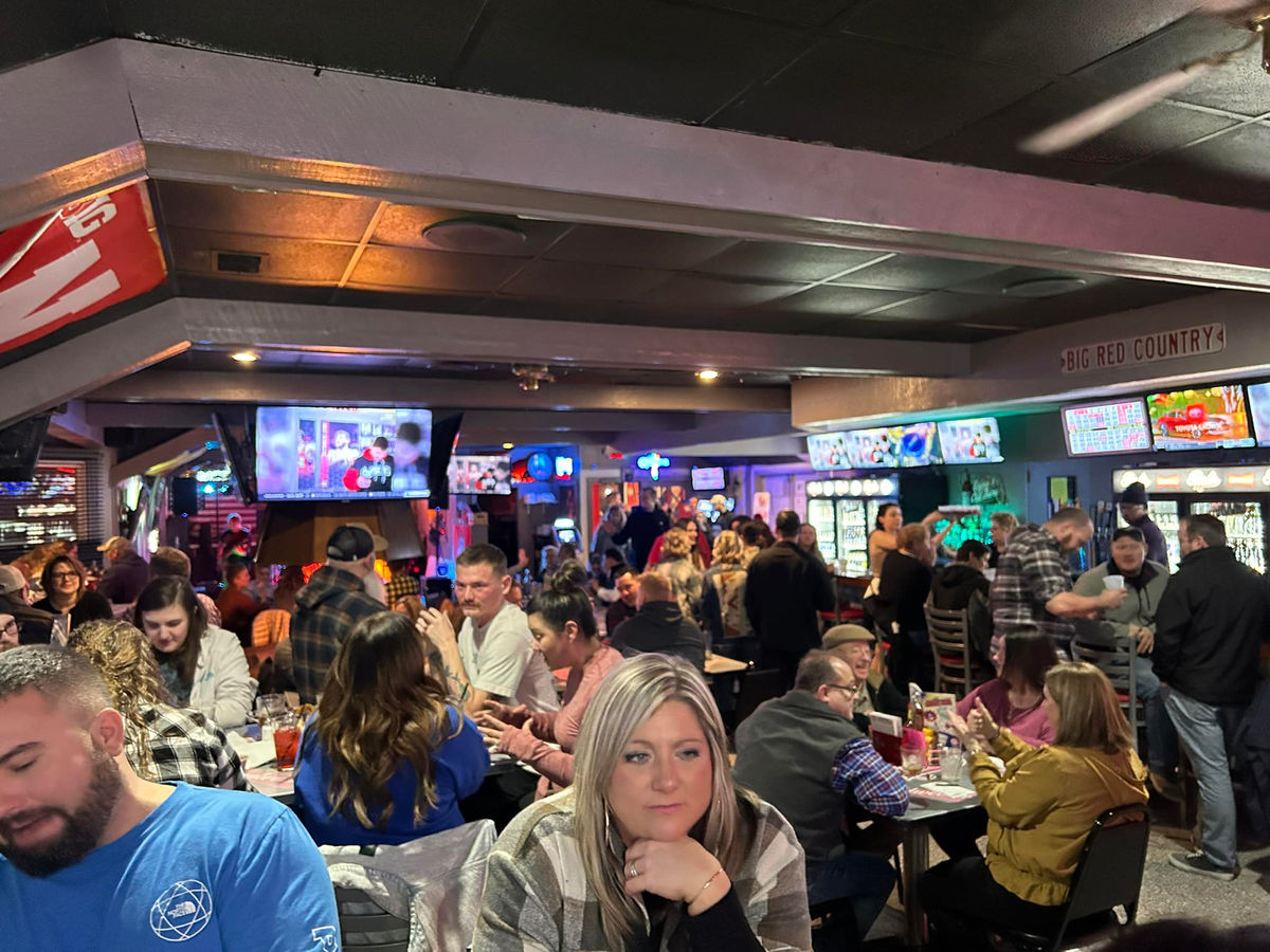 Rosie's Sports Bar & Grill