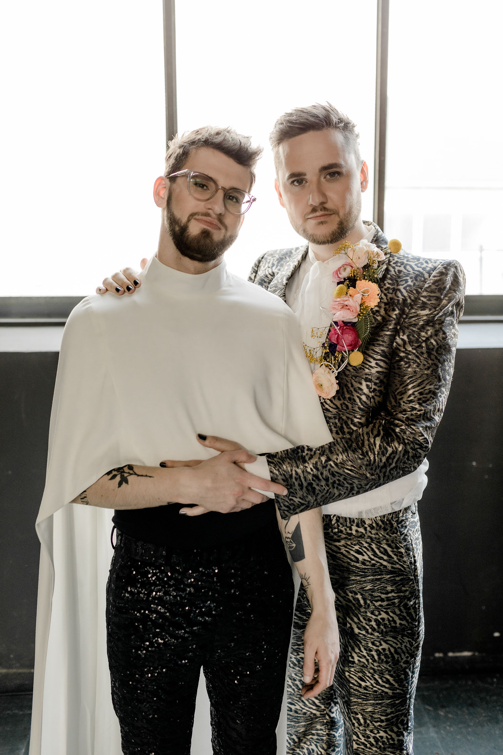 Organic Shapes I LGBTQIA+ Liebe ist Genderfrei, Hochzeit, heiraten, Lesbisch, Schwul, homosexuell, Hochzeit für jeden, Blumen, Floristik