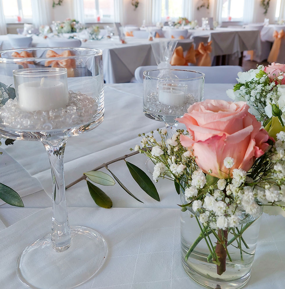 Tischblumen, Deko, Hochzeit, Wedding, Tischdekoration