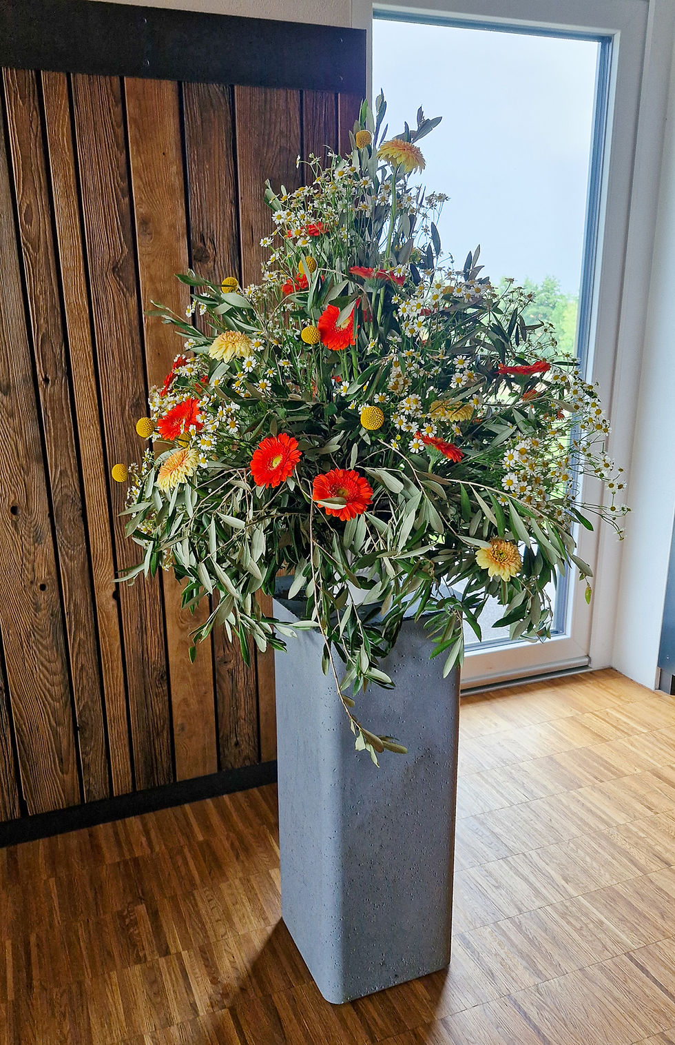 Sommerbunte Hochzeitsfeier im Saal, Landhotel Hallnberg, Walpertskirchen