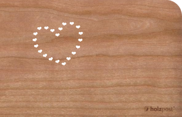 Holzpost Grußkarte aus Kirschbaumholz mit Gravur „Lieblingsmama“ und Umschlag