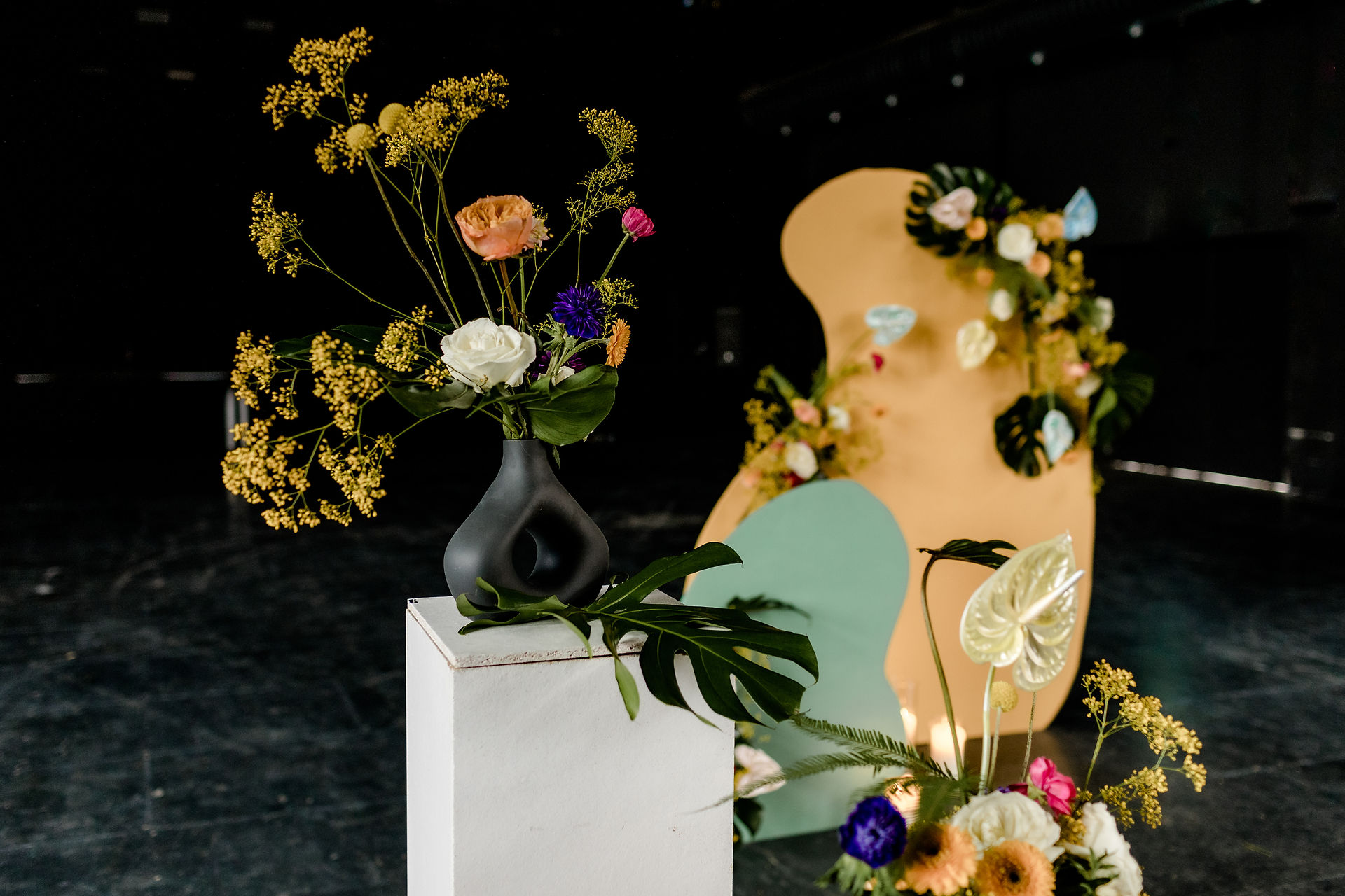 Organic Shapes I LGBTQIA+ Liebe ist Genderfrei, Hochzeit, heiraten, Lesbisch, Schwul, homosexuell, Hochzeit für jeden, Blumen, Floristik