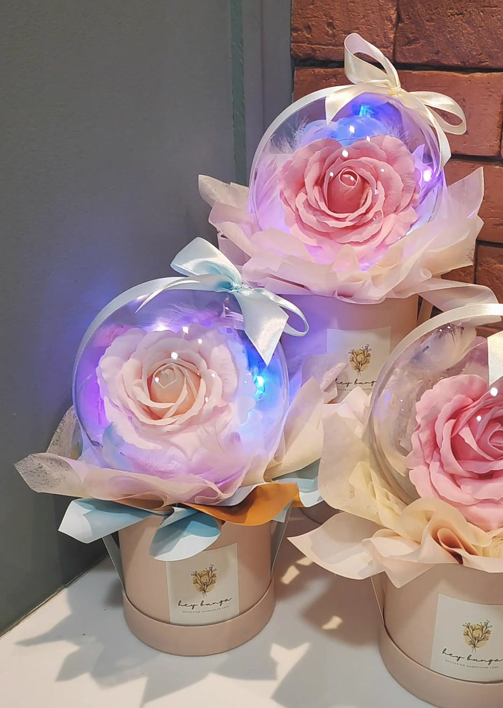 Thumbnail: Valentine's Day Scented Rose in Acrylic Ball