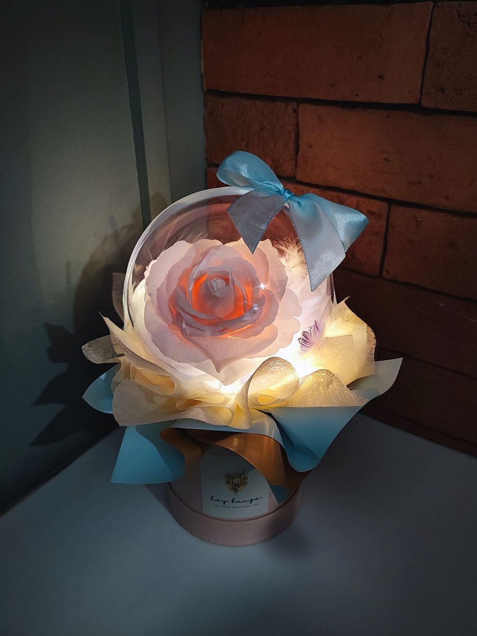 Thumbnail: Valentine's Day Scented Rose in Acrylic Ball