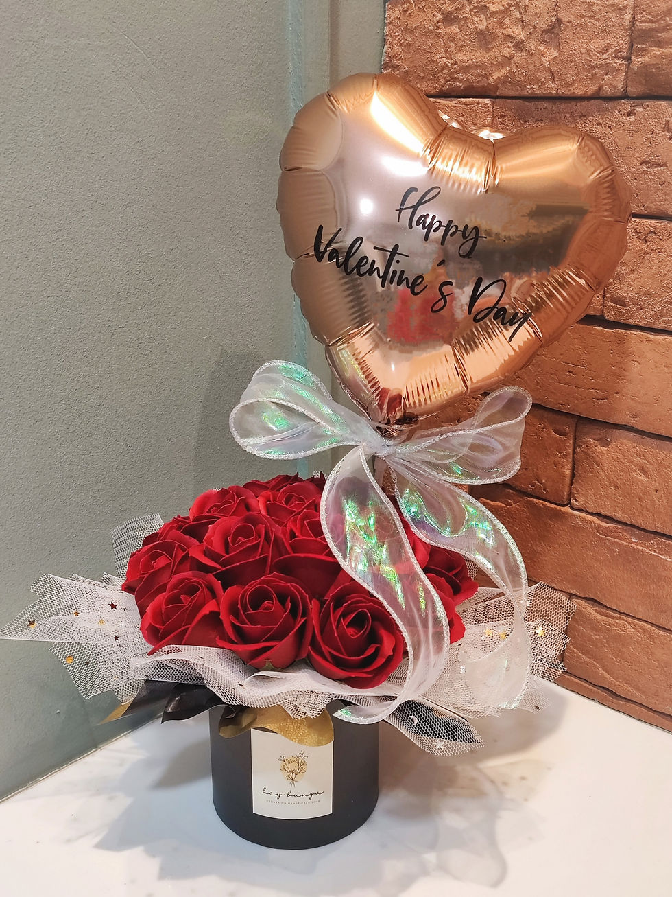 Thumbnail: HBS14: Scented Soap Rose Balloon Box