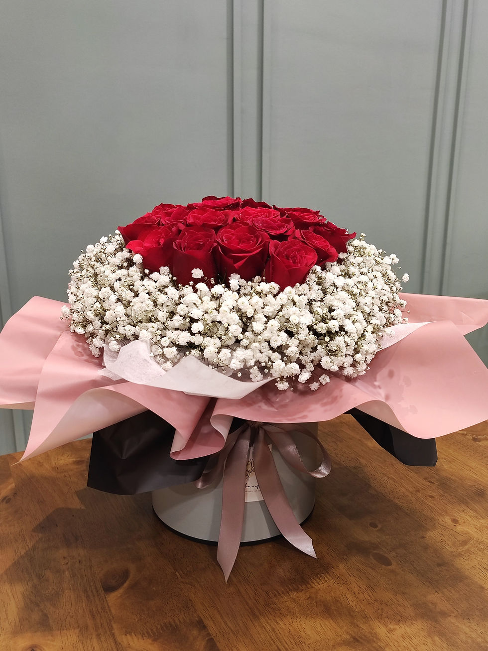 Flower Box (Roses & Baby Breath)