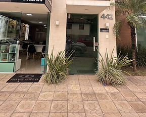 Fachada Liber Empresarial 2_edited.jpg