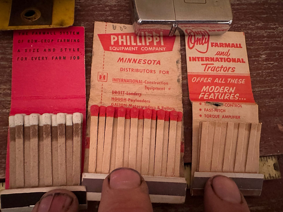 Thumbnail: 3 IH Matchbooks