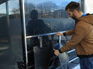 MAN IN A FOOD TRAILER