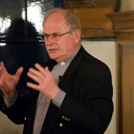 Pfarrer fordert freien Liebesservice für Flüchtlinge