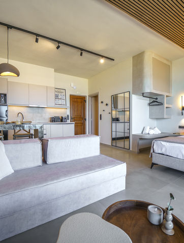 Solmare beachfront suite Spacious open plan suite with bedroom and living area in Panormo Crete