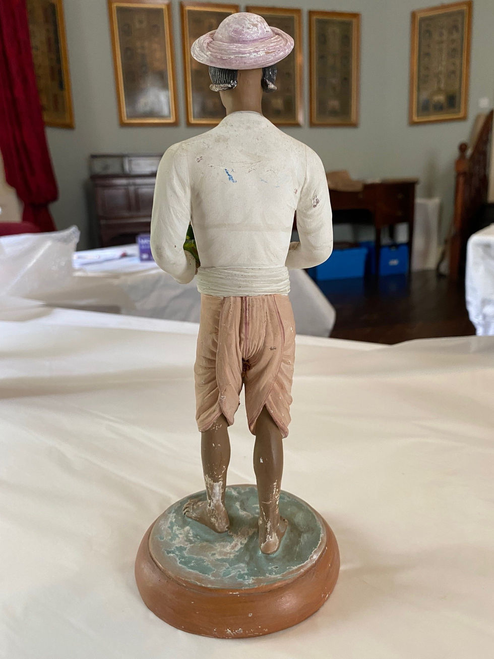 Vegetable bearer from rear