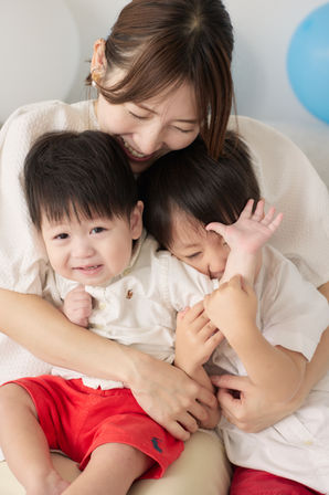 Birthday photoshoot at home in Singapore 