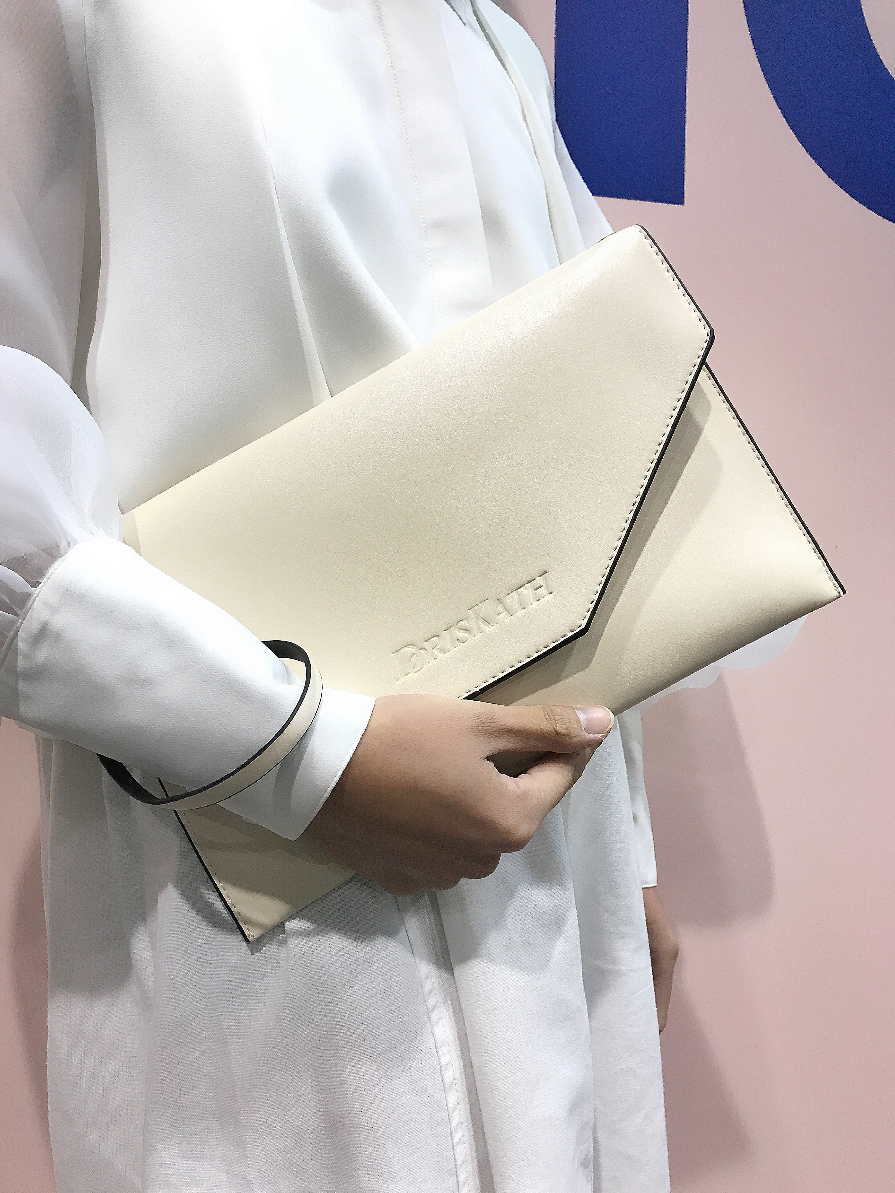 DorisKath Creamy White Clutch