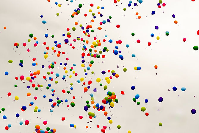 balloons-2826093_1920.jpg