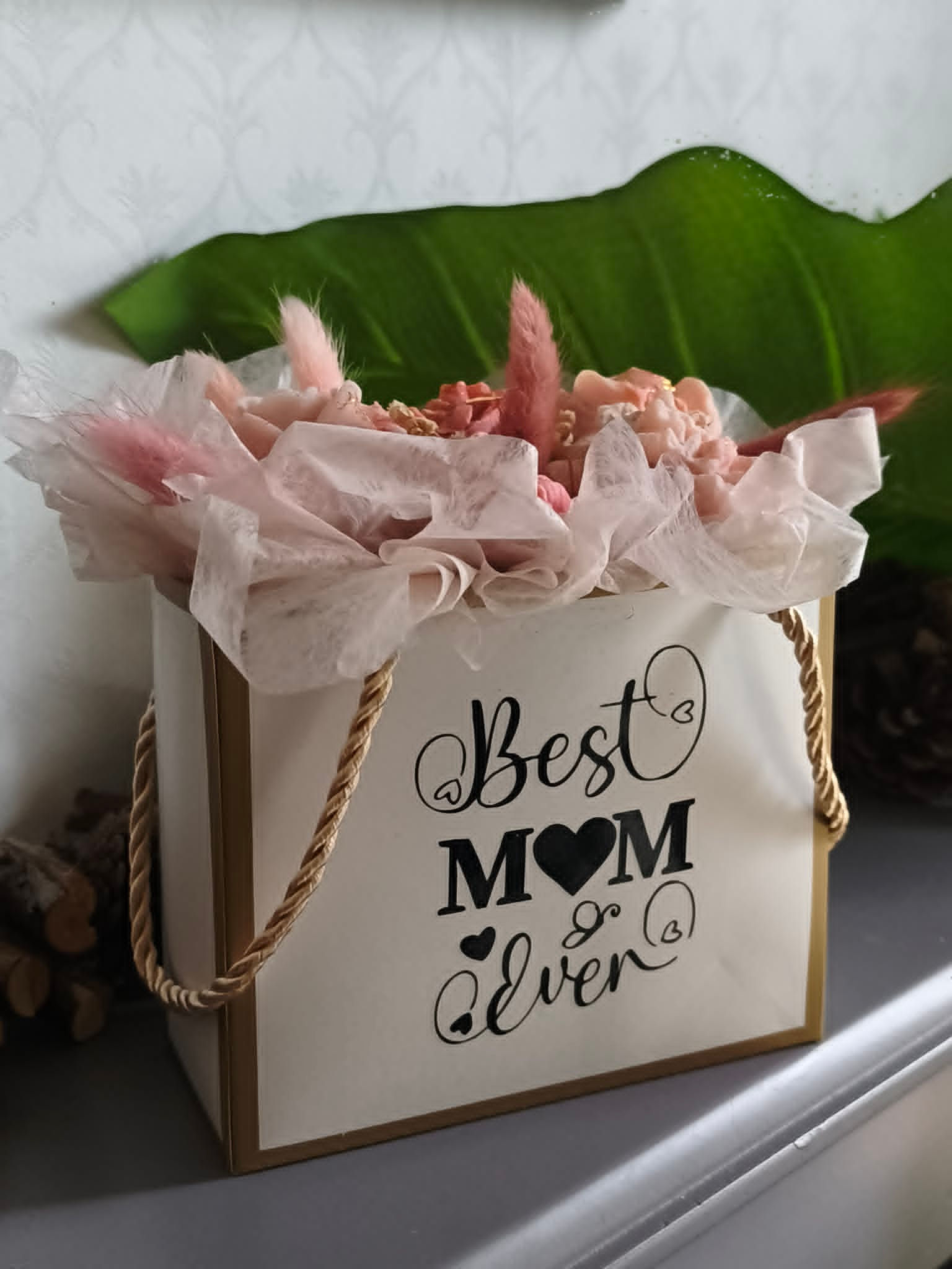 Compostion florale Bougies Best MOM