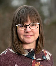 Barb-Zelek-18-_V-214x300_edited.jpg