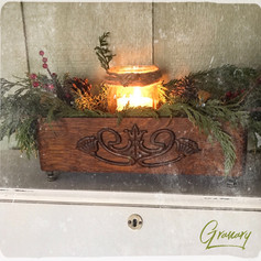 Farmhouse Home Decor (SOLD)