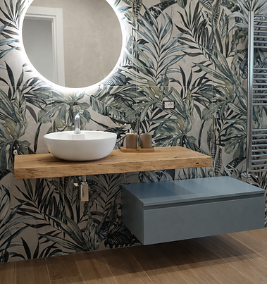 BAGNO CON PIASTRELLE FOGLIE.png