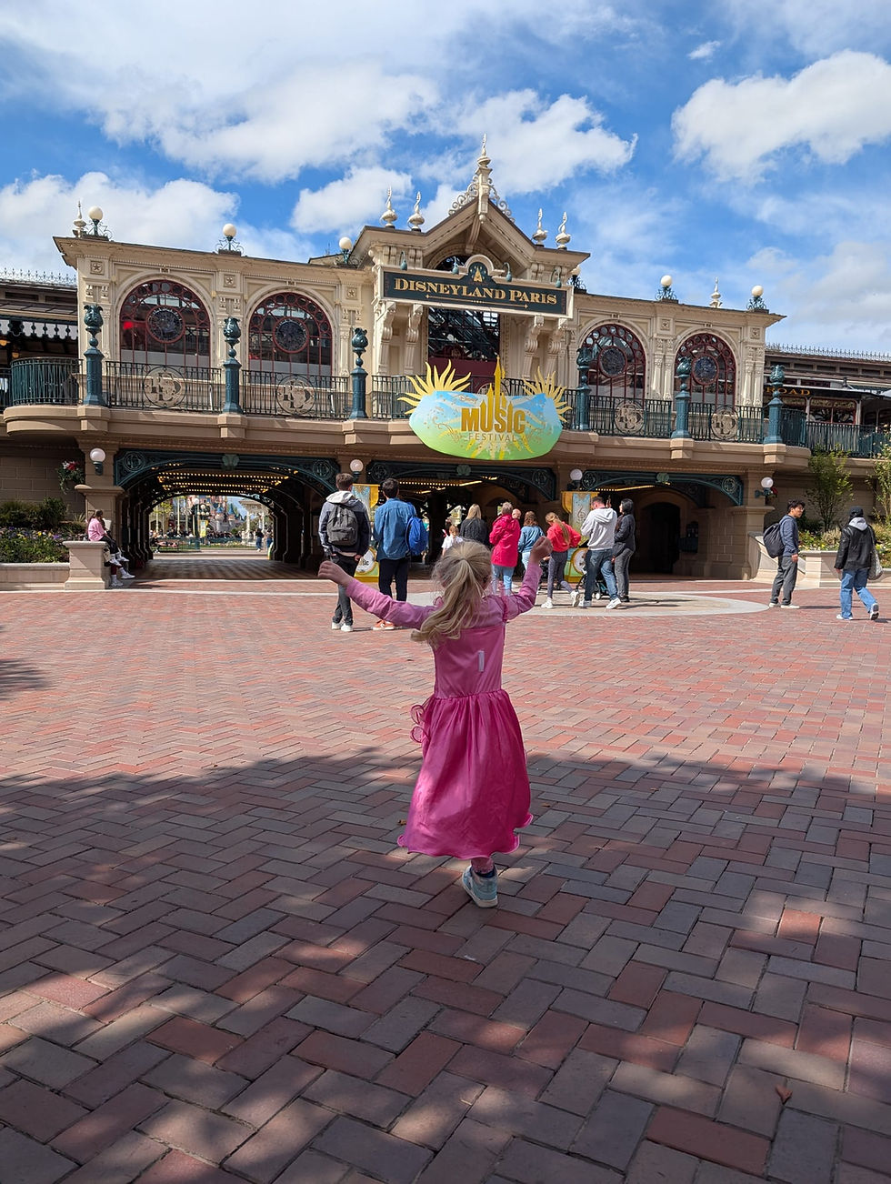 How Mood Tracking Helps Children with Autism, Epilepsy and Cerebral Palsy.