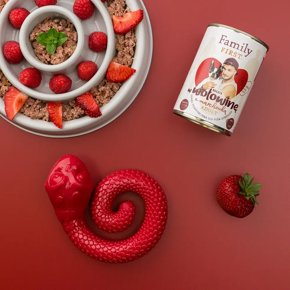 Thumbnail: Karma dla psów dorosłych, bogata w wołowinę z marchewką, 400g