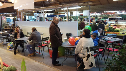 Espace détente et rencontre du marché Windsor à Neuilly