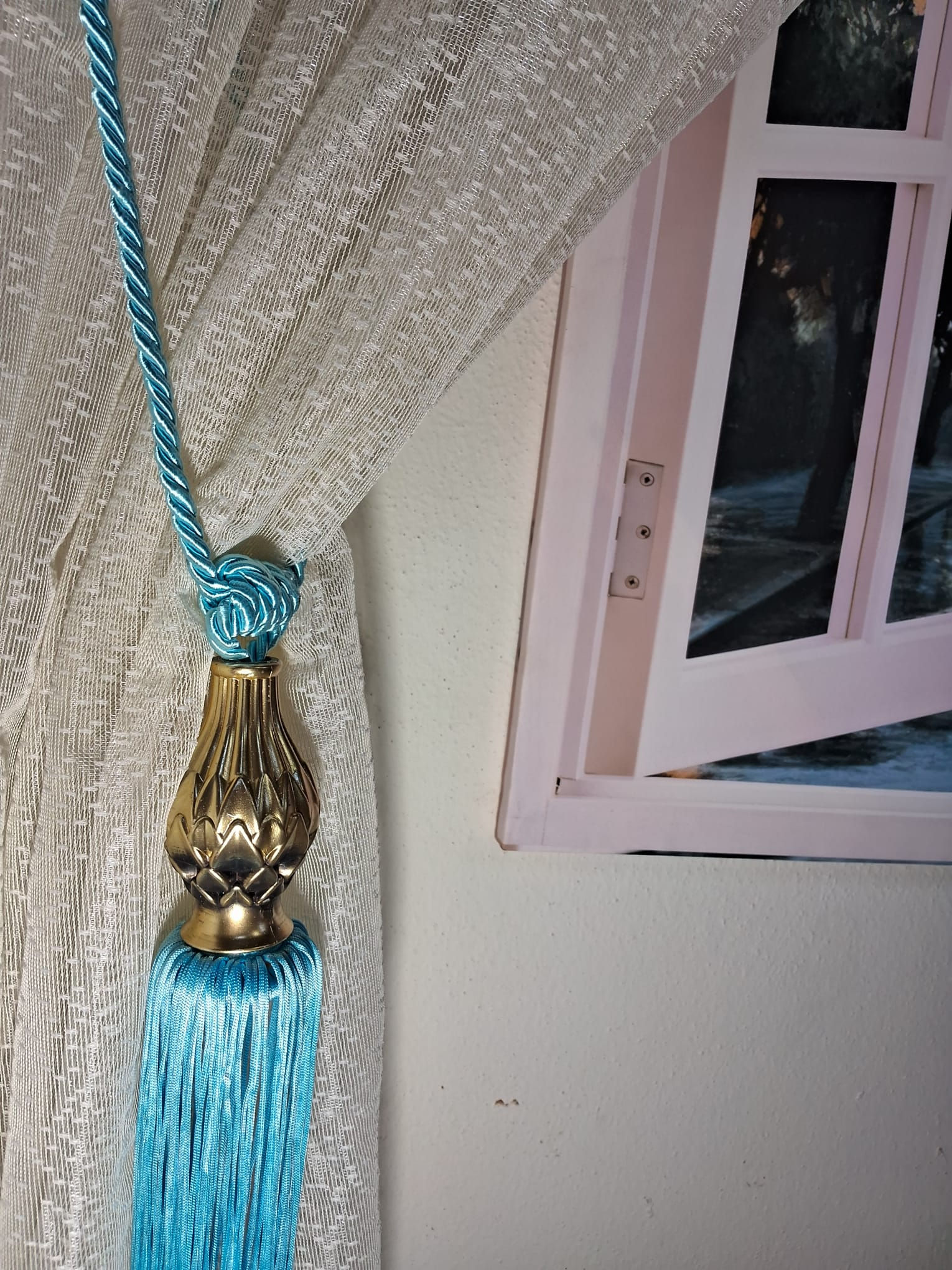 Fon Perde Bağlama Aparatı Kornise Takmatik Bebe Mavi Tavan Braçolu Tavan Bağlama