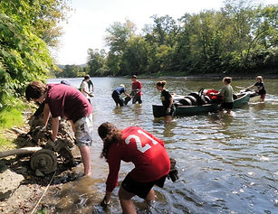 MHSCleanup2009_4.jpg